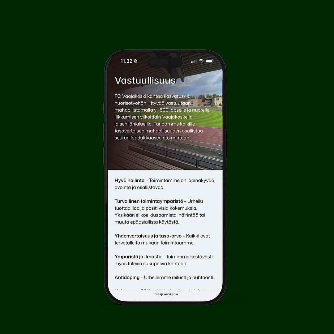 FC Vaajakosken verkkosivuston uudistus. iOS-näkymä.